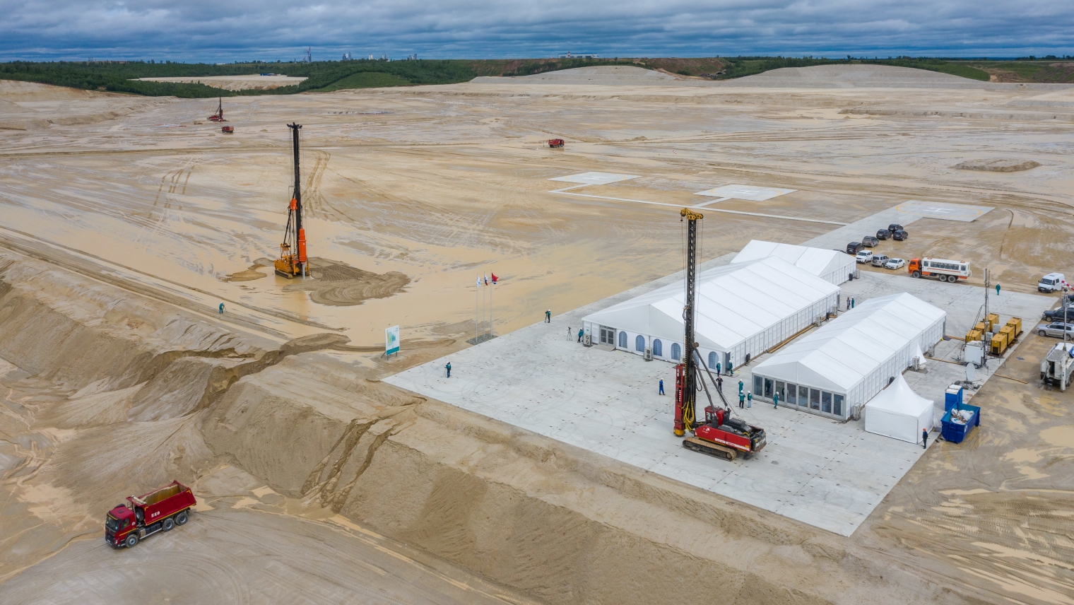 РусХимГаз инвестирует 220млрд.  на строительство крупного ГХК комплекса
