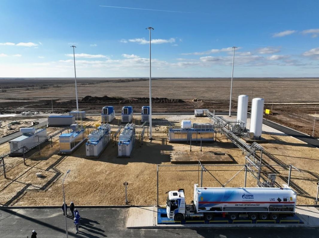 Строительство комплекса по сжижению природного газа