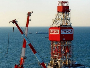 «КазМунайГаз» и «Лукойл» реализуют крупный морской проект на шельфе Каспия